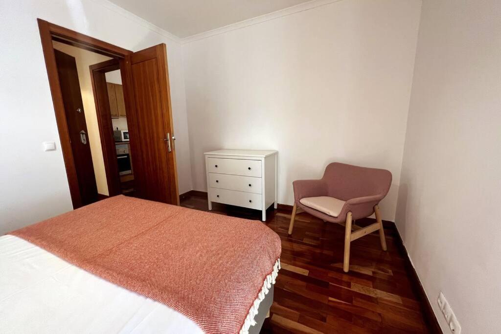 Prime Location - Historic District With Private Parking Lisbona